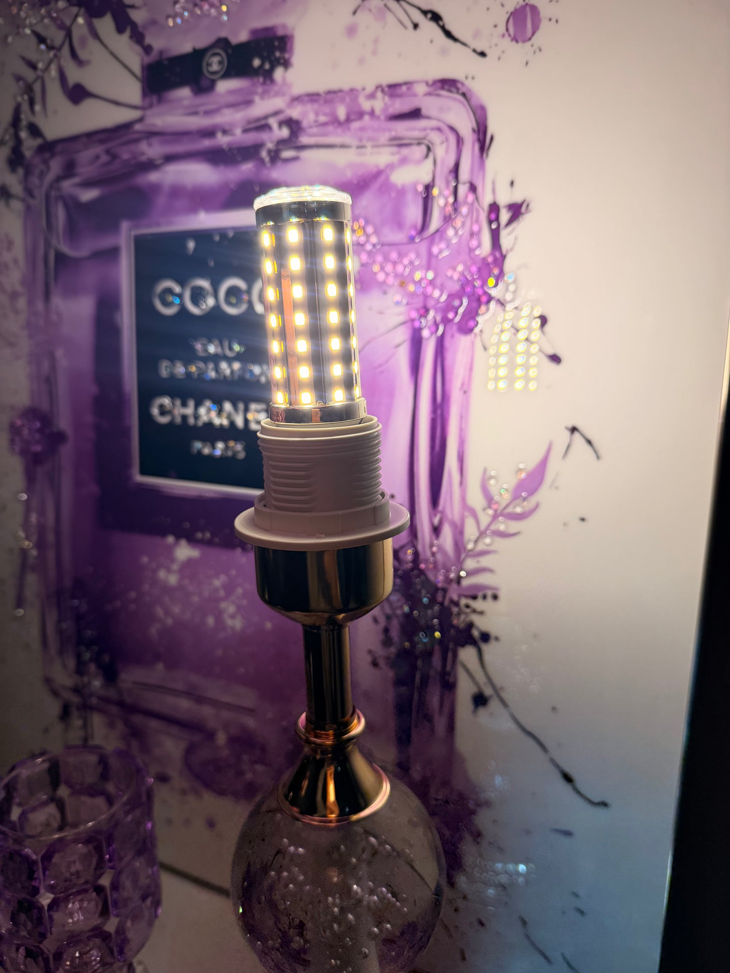 Golden Glow Crystal Ball Lamp